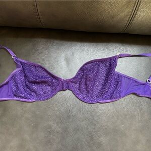 Lounge icon balcony bra